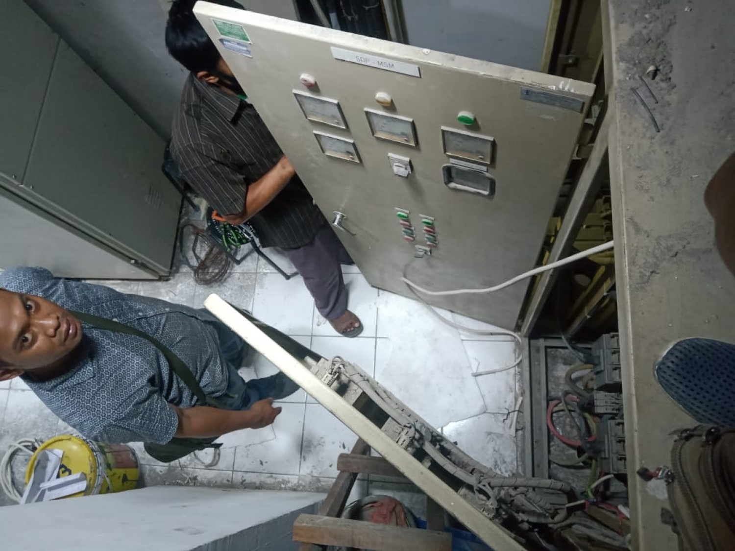 TUKANG LISTRIK KRAMAT JATI JAKARTA TIMUR