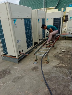 Service AC Split Wall Katingan