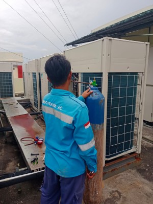 Service AC Split Wall Katingan