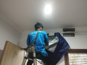 CUCI AC KALASAN SLEMAN