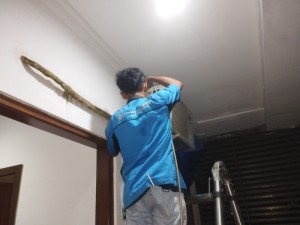 CUCI AC PAKEM SLEMAN