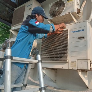 Service AC Pancoran Mas