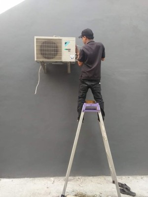 Service AC,Service Kulkas Dan Alat Alat Pendingin Depok