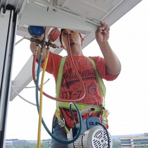Service Ac Bergaransi Rangkas Bitung