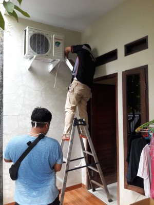 Jual Beli Ac Second/Baru Siap Antar Sampai Rumah + Jasa Pasang Ac Di Ciledug Tangerang Karang Tengah