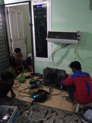 SERVICE AC GENUK SEMARANG