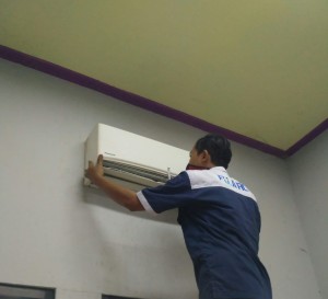 CUCI AC SETU BEKASI 082213027841