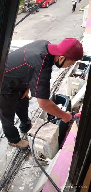 SERVICE AC CITRA KEBUN MAS KARAWANG