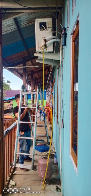 JASA SERVICE AC JAYAPURA | CUCI AC & BONGKAR PASANG AC JAYAPURA
