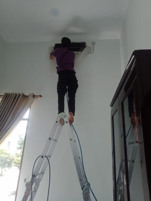SERVICE AC KOTA BANDUNG,BONGKAR PASANG AC KOTA BANDUNG