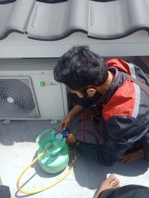 SERVICE AC KOTA BANDUNG,BONGKAR PASANG AC KOTA BANDUNG