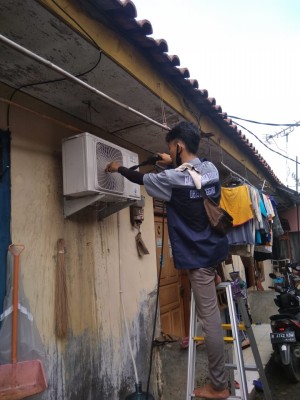 JASA SERVICE AC CIKUNIR