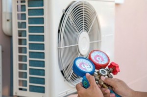 Jasa Service AC Medan Denai