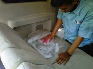 Jasa Cuci Jok Mobil Blitar