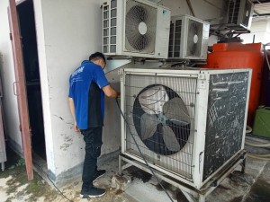 SERVICE AC ILIR TIMUR I PALEMBANG