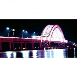 Wisata Jembatan Pak Kasih Kapuas Tayan