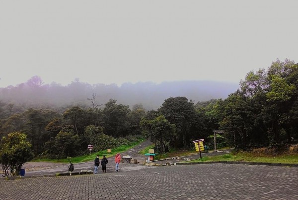Wisata Kawah Putih Ciwidey - Bandung